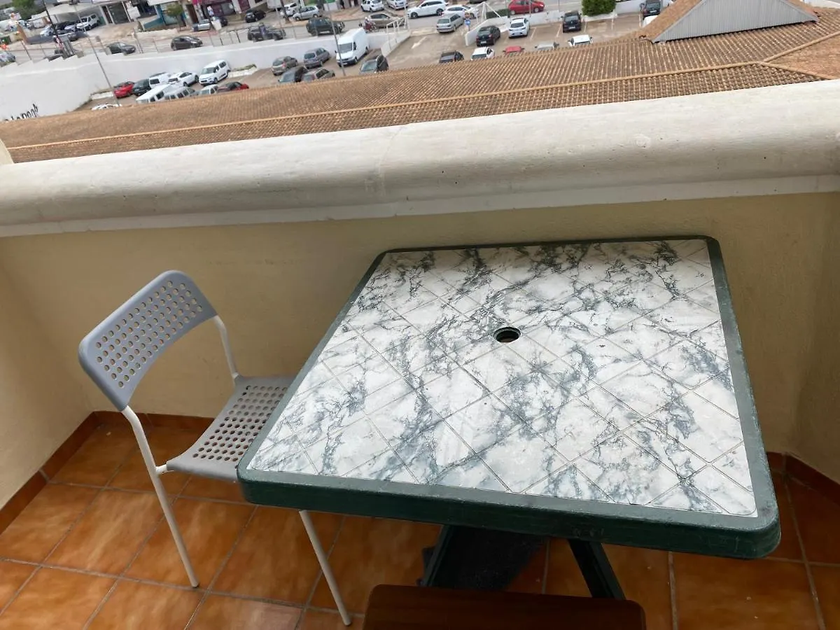 •{ Habitacion En Coin A 30Km De La Playa • contacts